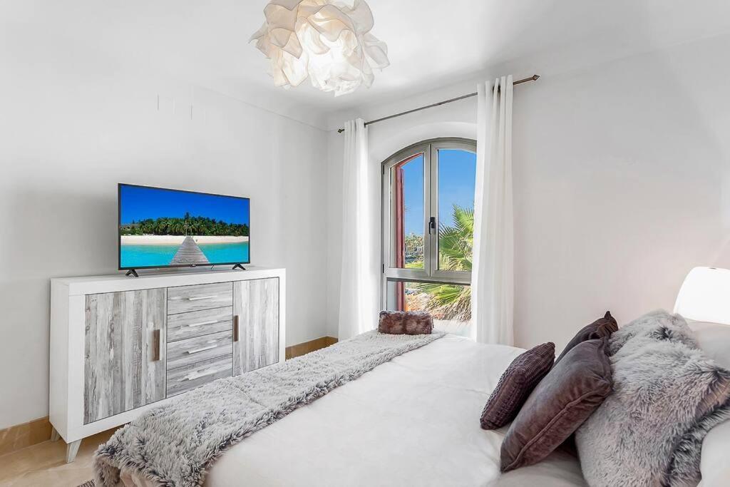 Yolo Spaces - Sotogrande Sea View Penthouse San Roque  Esterno foto