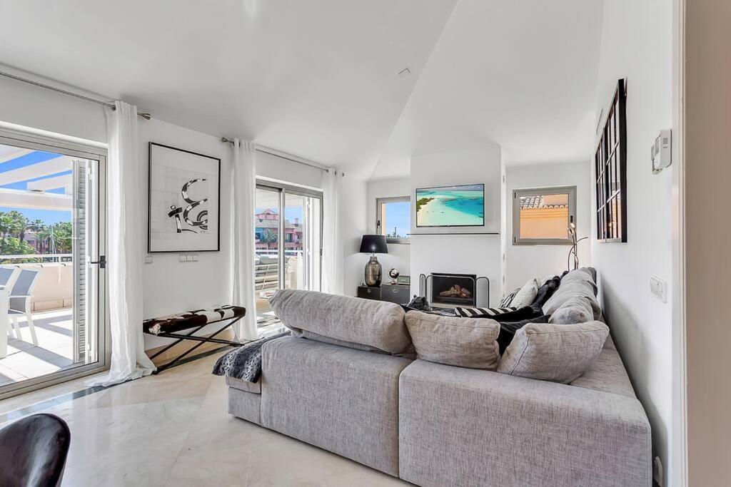 Yolo Spaces - Sotogrande Sea View Penthouse San Roque  Esterno foto