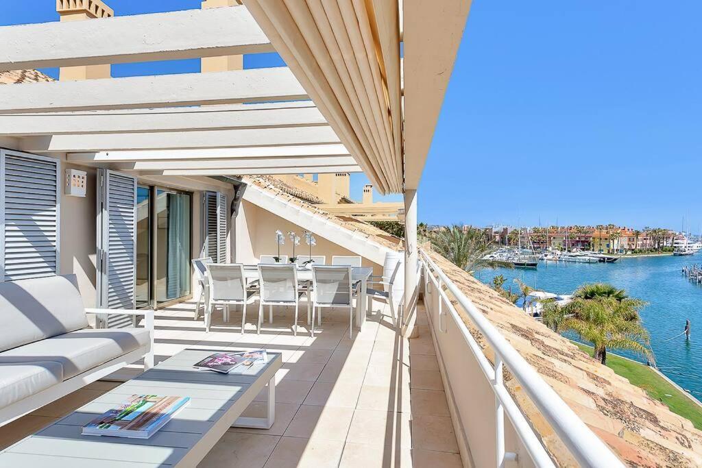 Yolo Spaces - Sotogrande Sea View Penthouse San Roque  Esterno foto