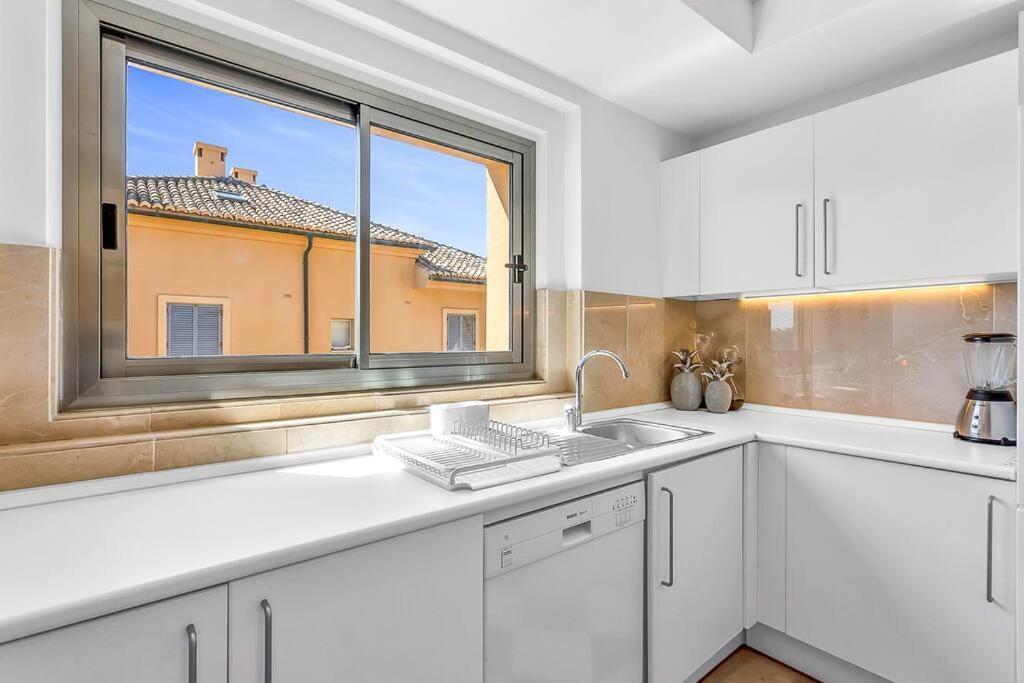 Yolo Spaces - Sotogrande Sea View Penthouse San Roque  Esterno foto