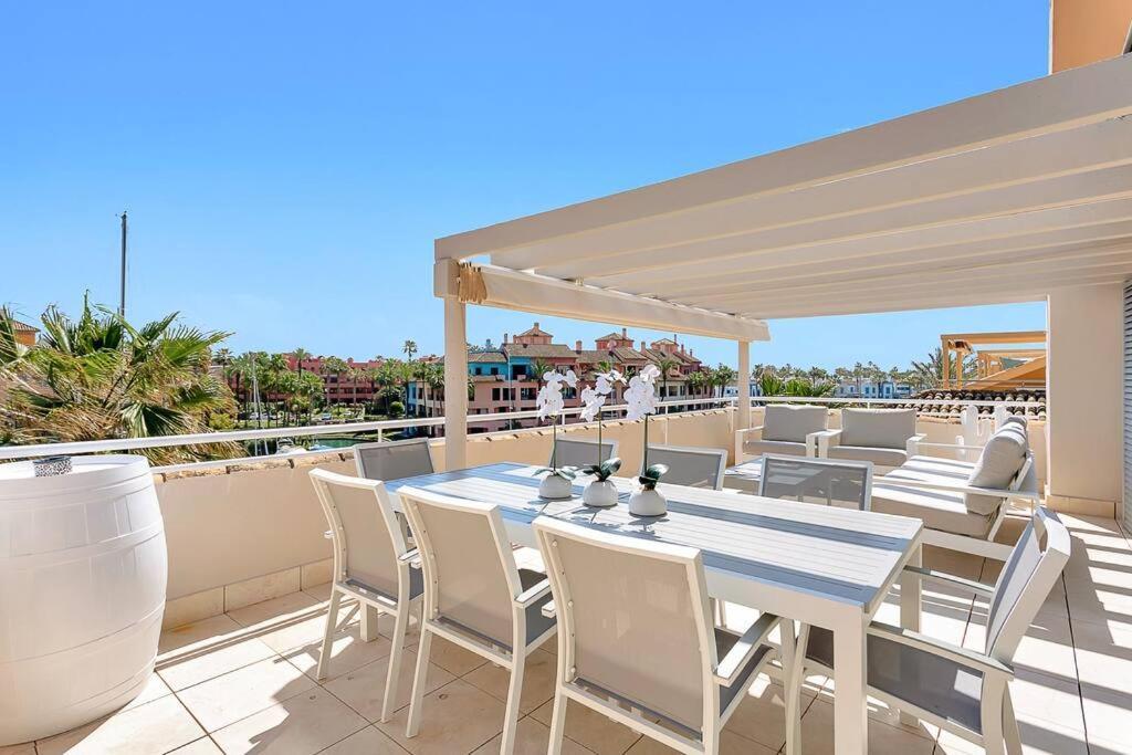 Yolo Spaces - Sotogrande Sea View Penthouse San Roque  Esterno foto